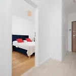 Lejlighed Bright & Modern With Balcony In Bemowo District By Renters Warszawa