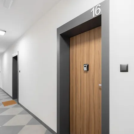 Bright & Modern With Balcony In Bemowo District By Renters Warschau