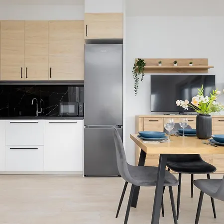 Bright & Modern With Balcony In Bemowo District By Renters