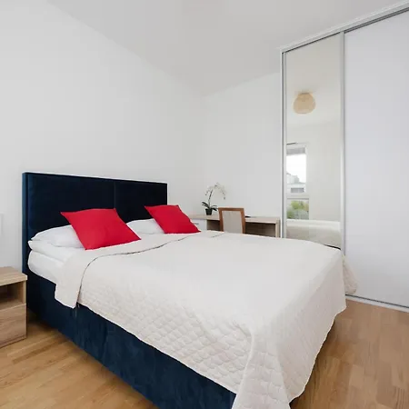 Bright & Modern With Balcony In Bemowo District By Renters